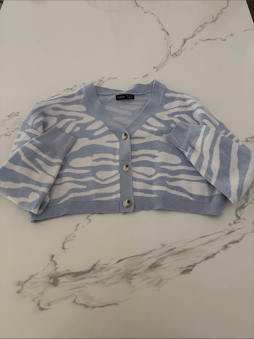 SHEIN Light Blue and White Zebra-Pattern V-Neck Cropped Cardigan